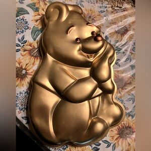 VTG WILTON "WINNIE THE POOH" CAKE MOLD WALT DISNEY WITH ORIGINAL PAPER INSERT
